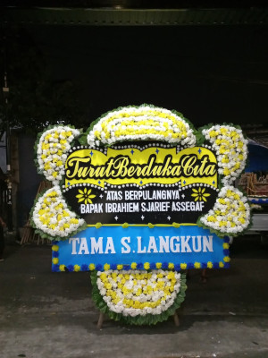Papan Bunga Duka di Animha